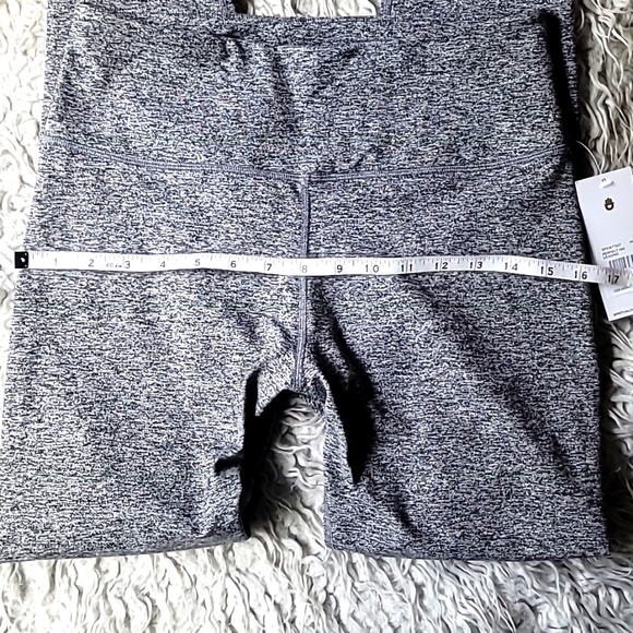 🩶 SPIRITUAL GANGSTER SUPER SMOOTH AND SOFT LEGGINGS! - Picture 10 of 12